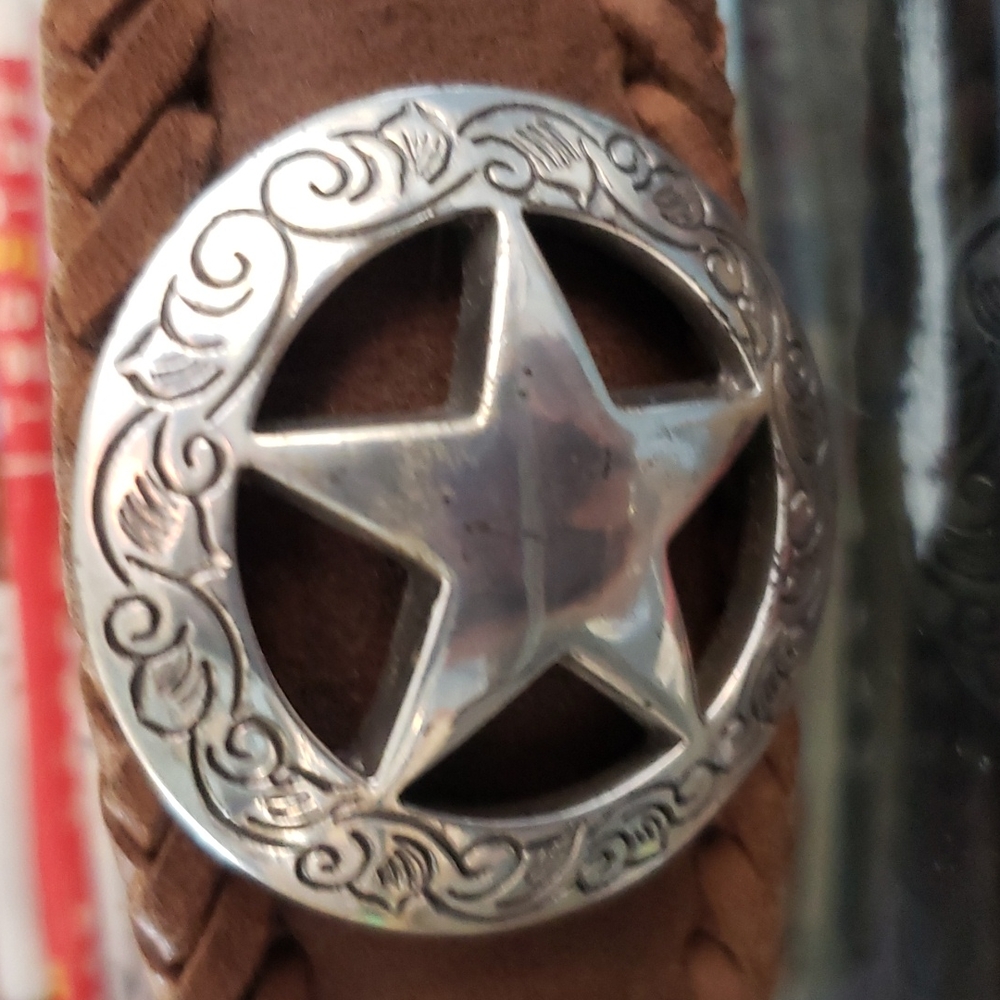 LEATHER STAR BELT - Picture 5 of 8